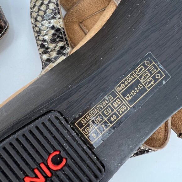 Vionic Radia Triple Strap Wedge Slide Sandals Snakeskin Snake Size‎ 9 - Picture 8 of 11